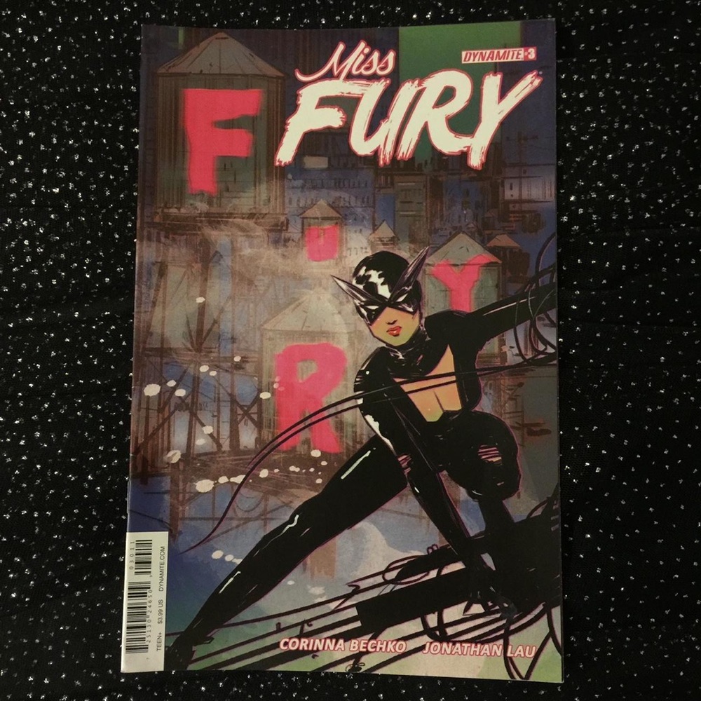 Marvel Comics Bundle - Picture 8 of 14